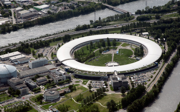 The ESRF light source in Grenoble (ESRF Synchrotron aerial view)